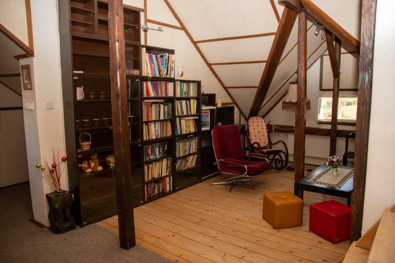 Apartmany U Kocoura Pod Klinovcem Kovářská Buitenkant foto