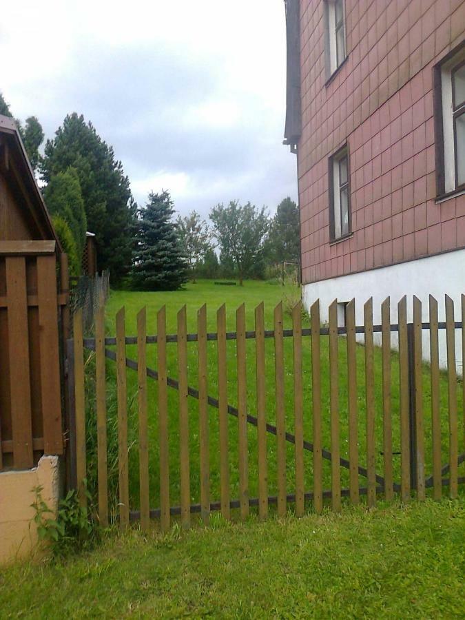 Apartmany U Kocoura Pod Klinovcem Kovářská Buitenkant foto