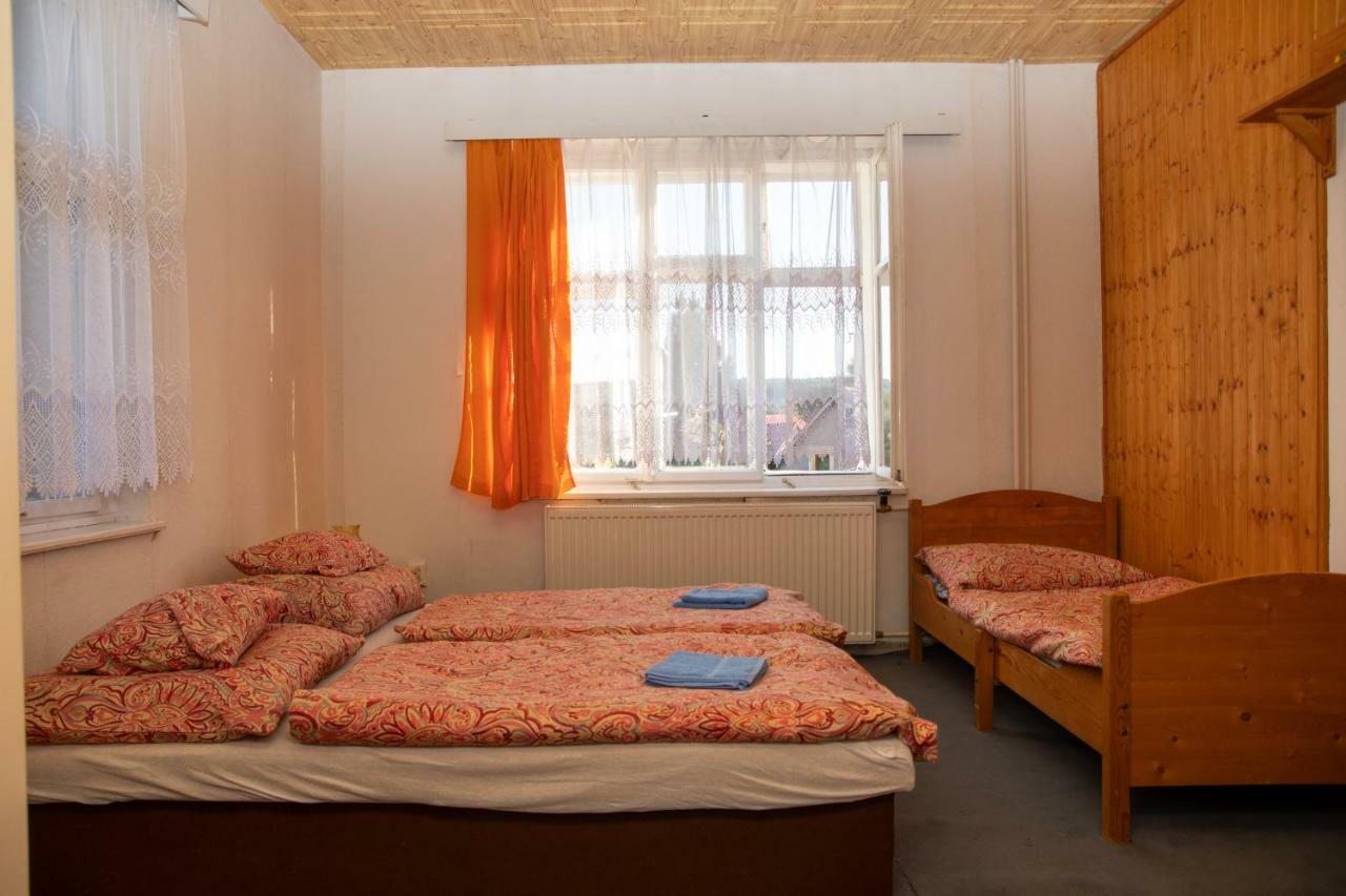 Apartmany U Kocoura Pod Klinovcem Kovářská Buitenkant foto